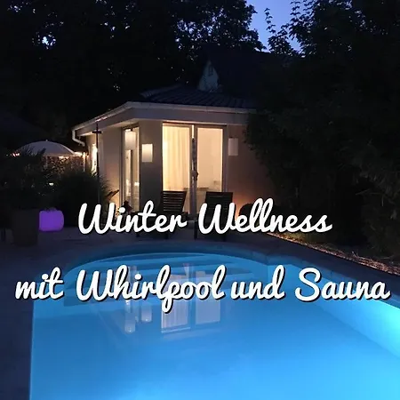 Apartment Tinyhouse Mit Pool, Outdoor Whirlpool Und Garten Petershagen-Eggersdorf Eksteriør billede
