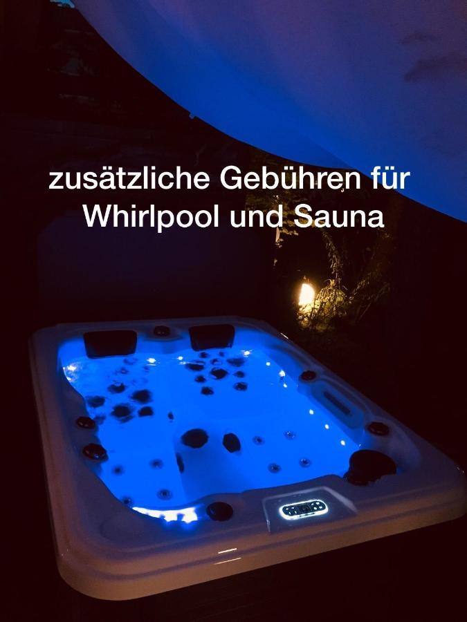 Tinyhouse Mit Pool, Outdoor Whirlpool Und Garten Holiday home Petershagen-Eggersdorf