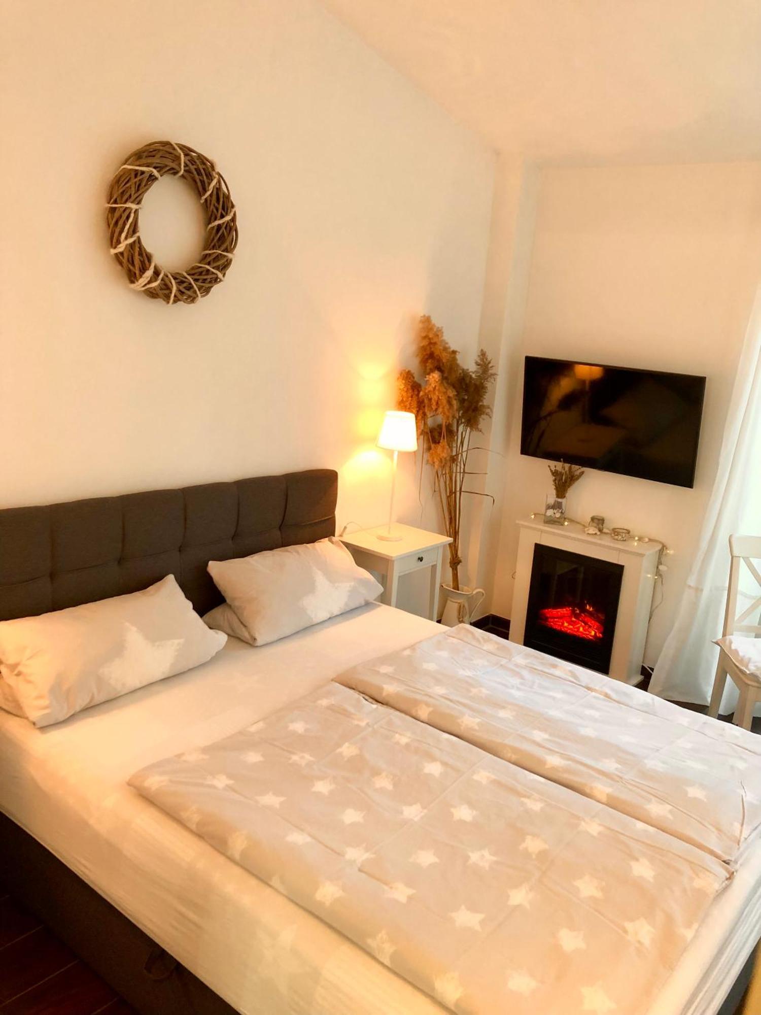 Tinyhouse Mit Pool, Outdoor Whirlpool Und Garten Holiday home *